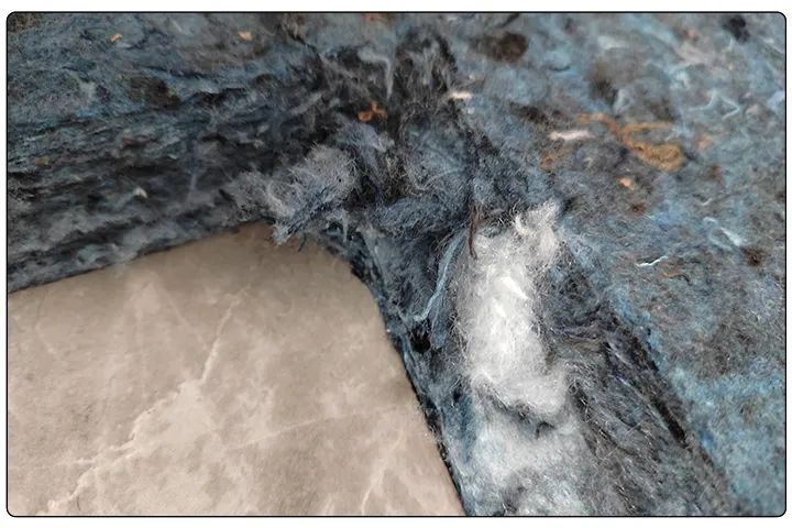 回收棉制汽車蓋板“氣味太大”？測(cè)試噴霧除臭效果！